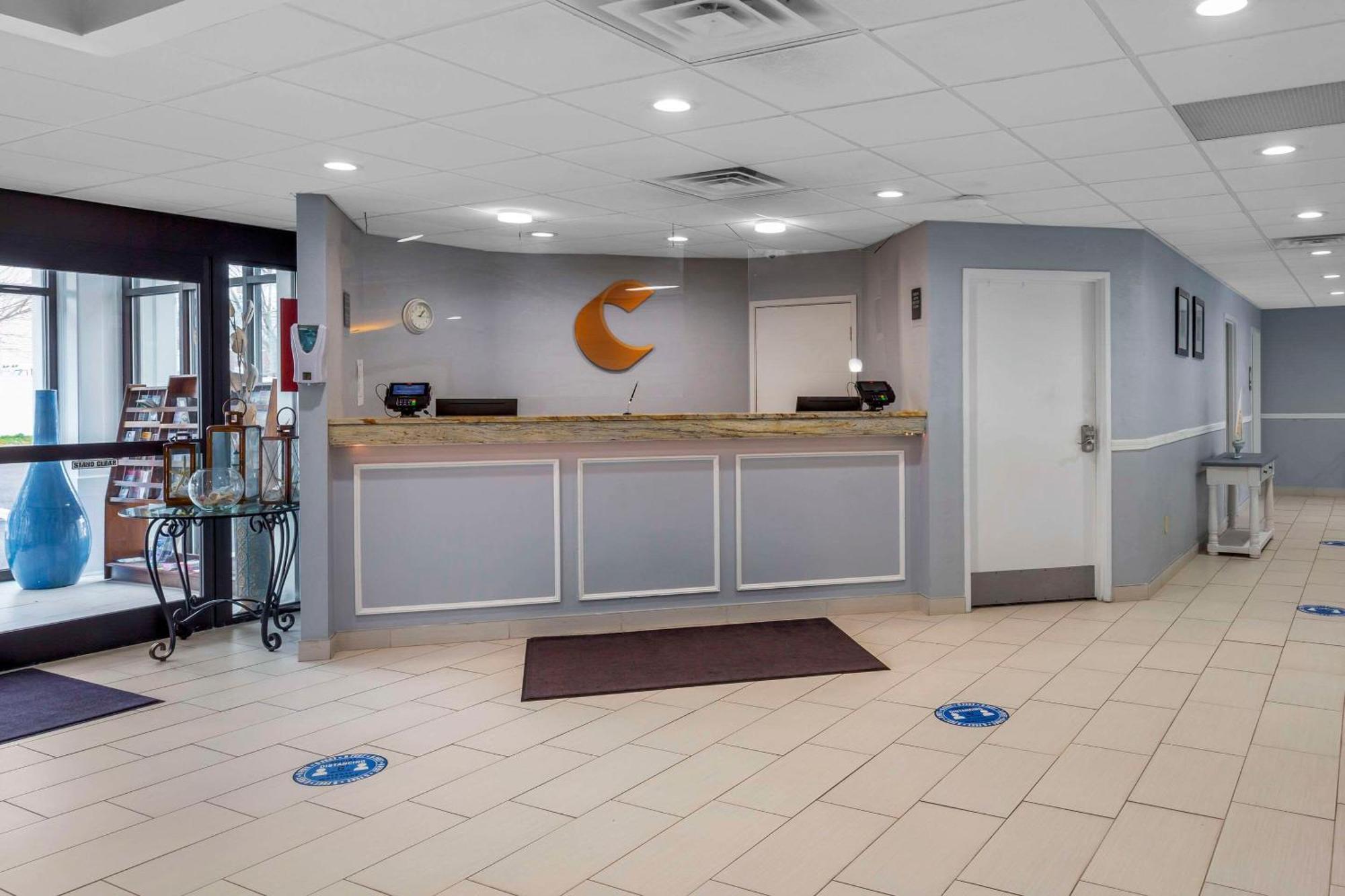Comfort Inn Hyannis - Cape Cod Екстер'єр фото